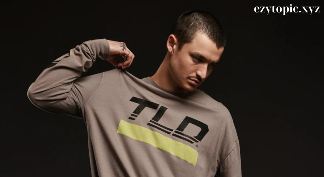 Stylish long-sleeve T-shirts